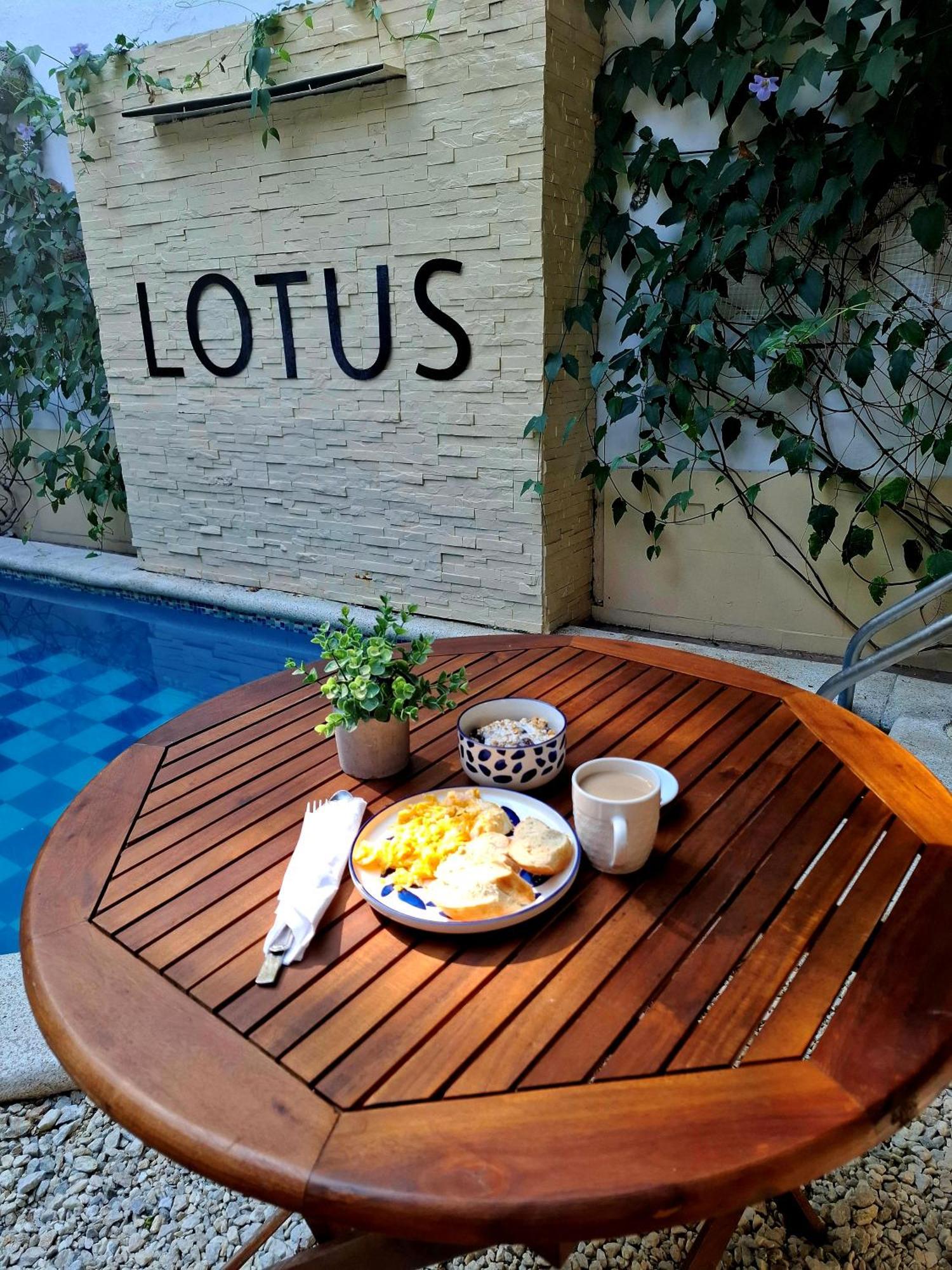Lotus Central Hotel Santa Marta  Ngoại thất bức ảnh